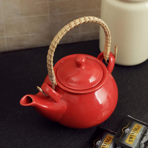 Scarlet Tea Pot